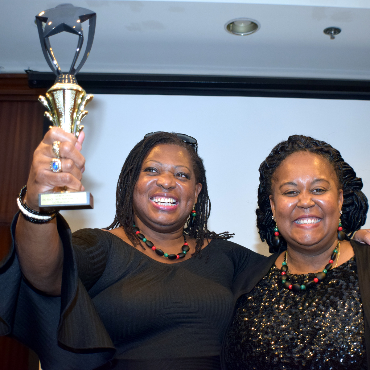 Lucretia Daniel receiving trophy, 2018 TAG Awards - Los Angeles, California